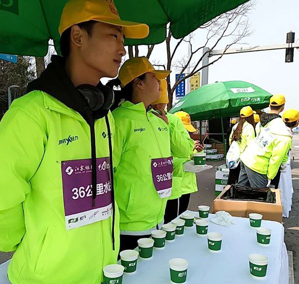 财专17-1张梦媛：徐马志愿之行告诉我，要不断超越自己，做人生的强者。